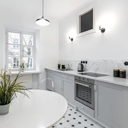 Apartment Chic - Stare - Cozy And Stylish - Mostowa